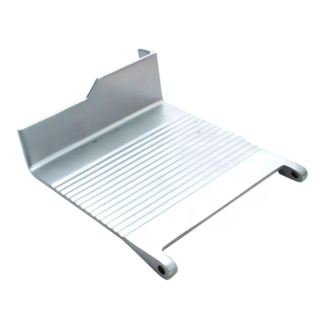GLOBE M099 CHUTE